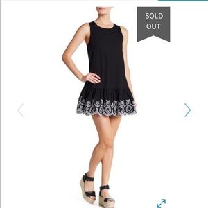 NWT Abound Shift Dress with embroidered bottom